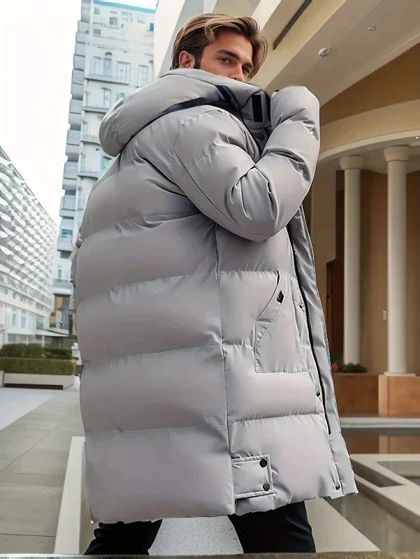 Herren Parka: langer, wasserdichter und wärmender Mantel, ideal für kalte Tage, stilvoll und vielseitig einsetzbar.