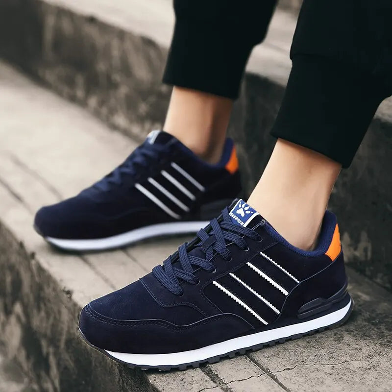 "Herren-Sneaker mit atmungsaktivem Design, Schnürverschluss und modischem Muster, ideal für Frühling und Herbst."