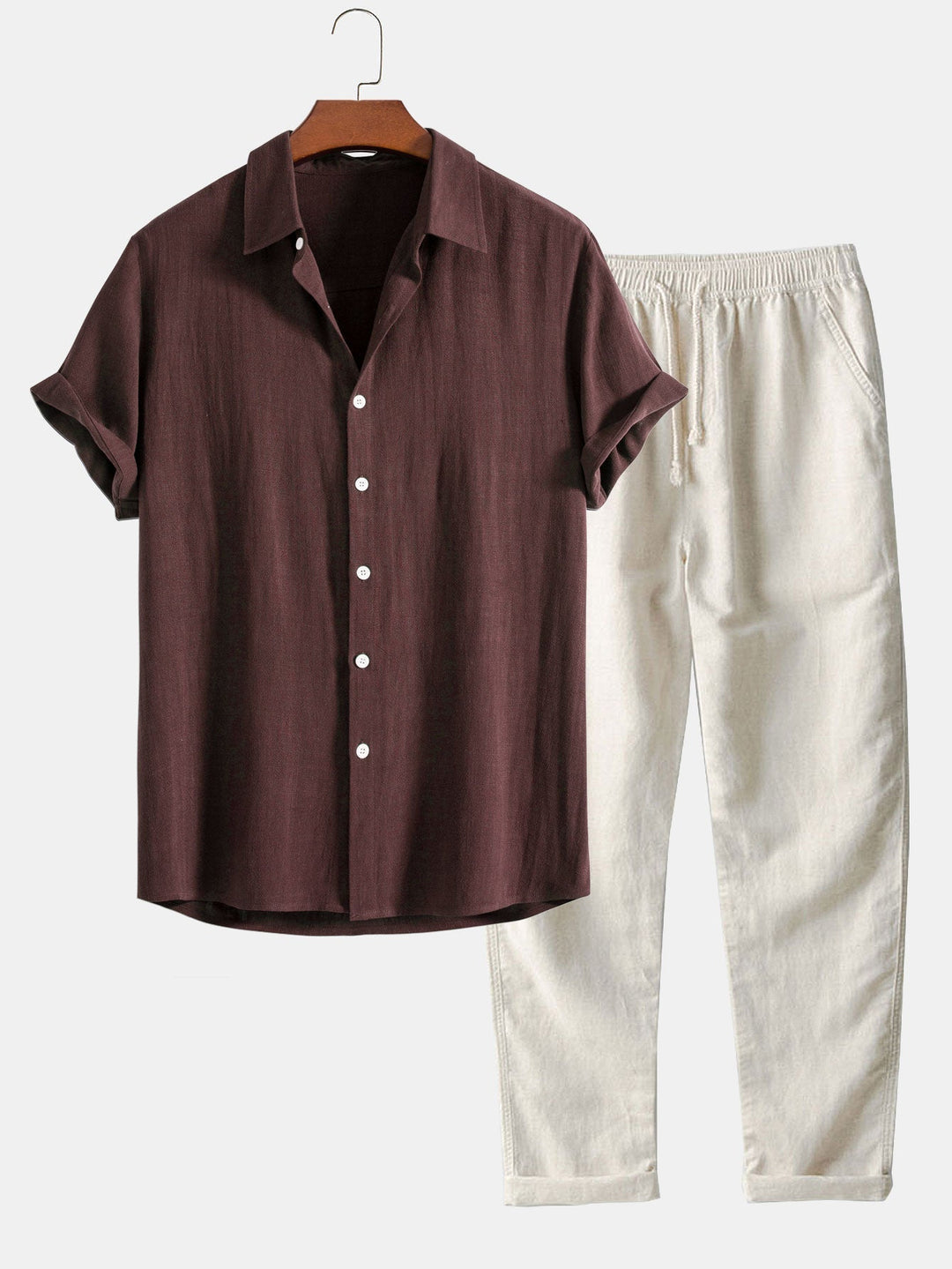 "Herren Sommer Set, elegantes Hemd mit Stehkragen und kurze Ärmel, kombiniert mit passender Hose, stilvoll und bequem."