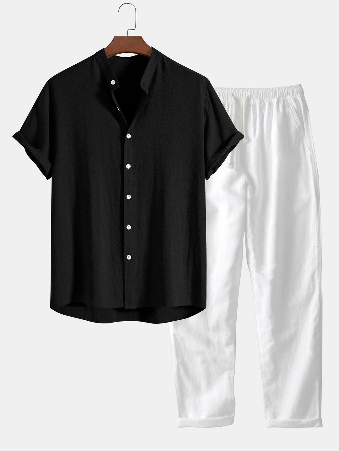 "Herren Sommer Set, elegantes Hemd mit Stehkragen und kurze Ärmel, kombiniert mit passender Hose, stilvoll und bequem."