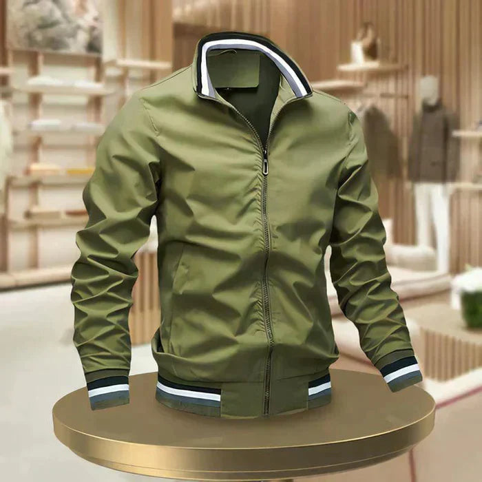 Herren Sommerjacke, leicht, stilvoll, mit Reißverschluss und hohem Kragen, ideal für warme Tage, modernes Design.