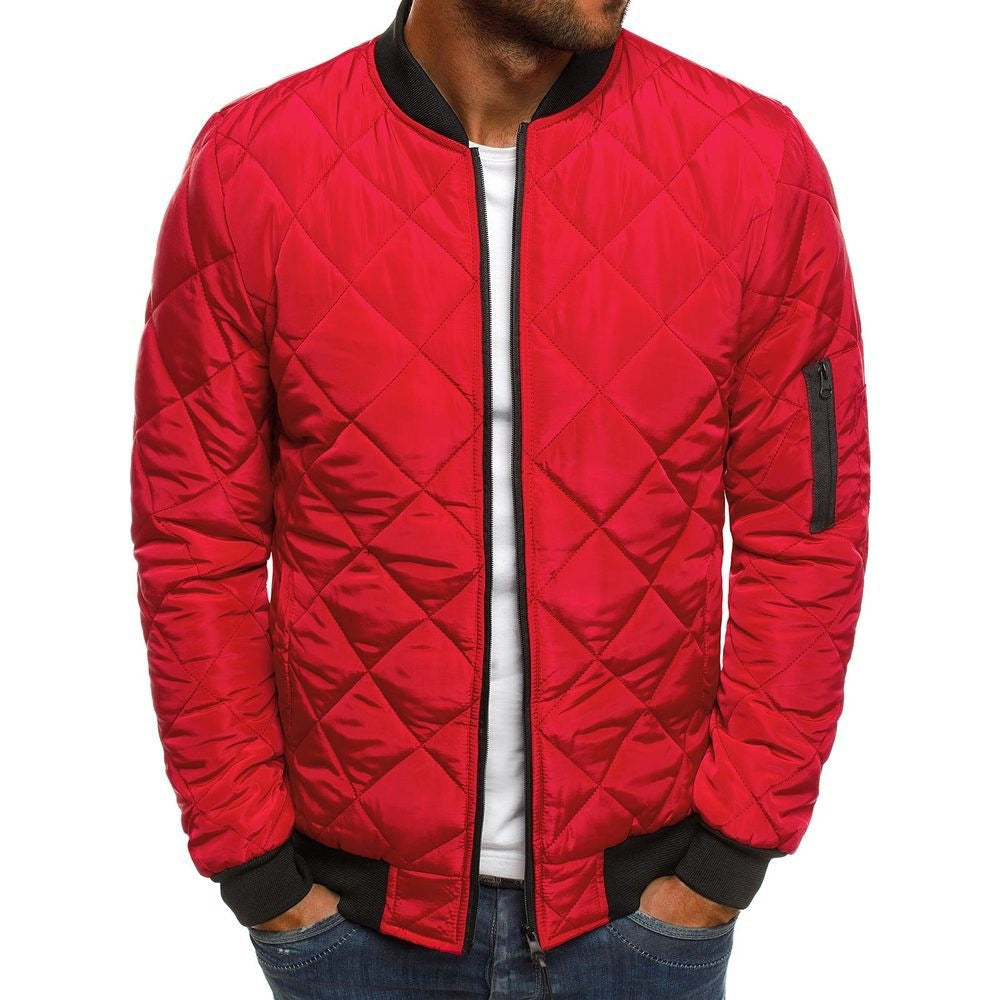 "Herren-Steppjacke, klassisches Design, verschiedene Farben, hochwertige Isolierung, perfekt für kalte Temperaturen."