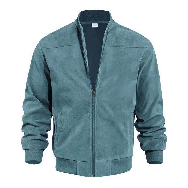 "Herren Vintage Wildlederjacke mit Stehkragen, braun, luxuriöse Textur, zeitloser Stil, elegant und gemütlich, vielseitig."