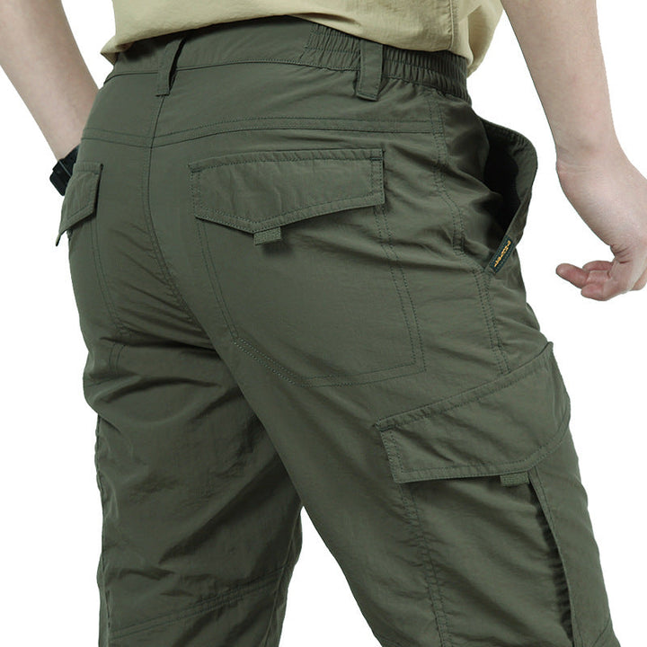 "Herrenhose mit mehreren Taschen, schlanker Schnitt, vielseitig und modisch, robustes Material, ideal für alltäglichen Komfor