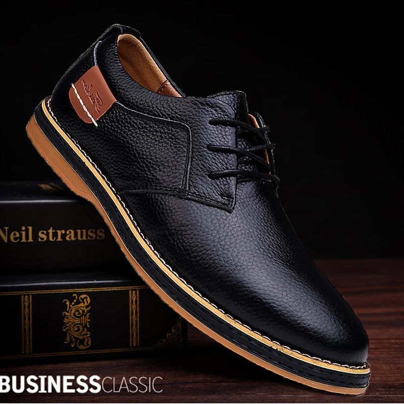 Herrenleder-Oxfordschuhe in Blau, hochwertiges Leder, klassische Eleganz, robust mit Gummisohle, ideal für alle Anlässe.