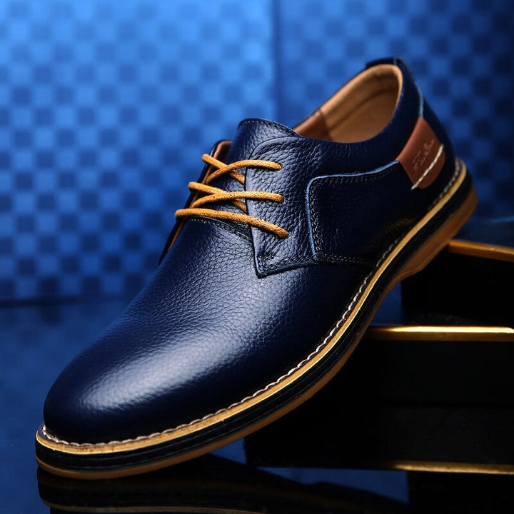 Herrenleder-Oxfordschuhe in Blau, hochwertiges Leder, klassische Eleganz, robust mit Gummisohle, ideal für alle Anlässe.
