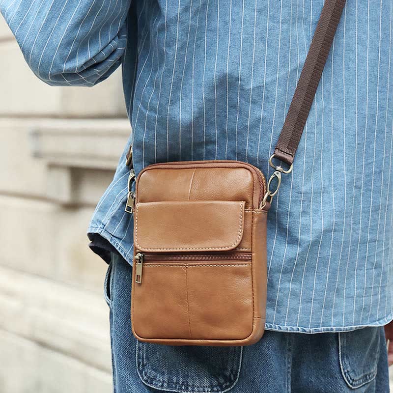 "Herrenumhängetasche aus echtem Leder in Braun, elegant und funktional, ideal für den täglichen Gebrauch"
