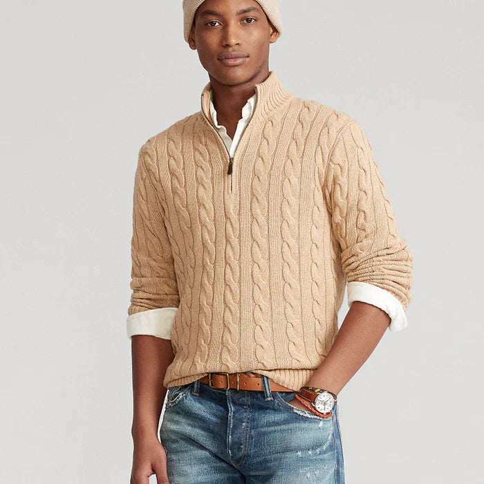 "Herrlicher Wollpullover Maël in Grau, stilvoll und warm, ideal für kalte Tage, klassisch und vielseitig kombinierbar."
