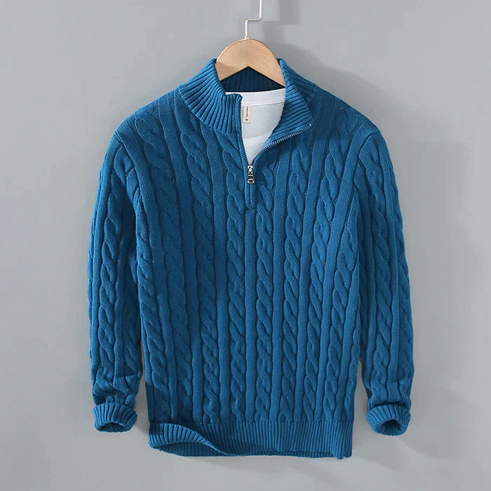 "Herrlicher Wollpullover Maël in Grau, stilvoll und warm, ideal für kalte Tage, klassisch und vielseitig kombinierbar."