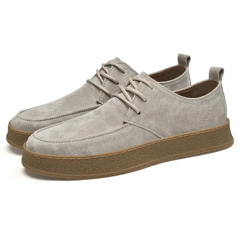 Hochwertige Wildleder-Sneaker für Herren in zeitlosem Design, robustes Material, stilvoll und bequem, perfekt für jeden Anlas
