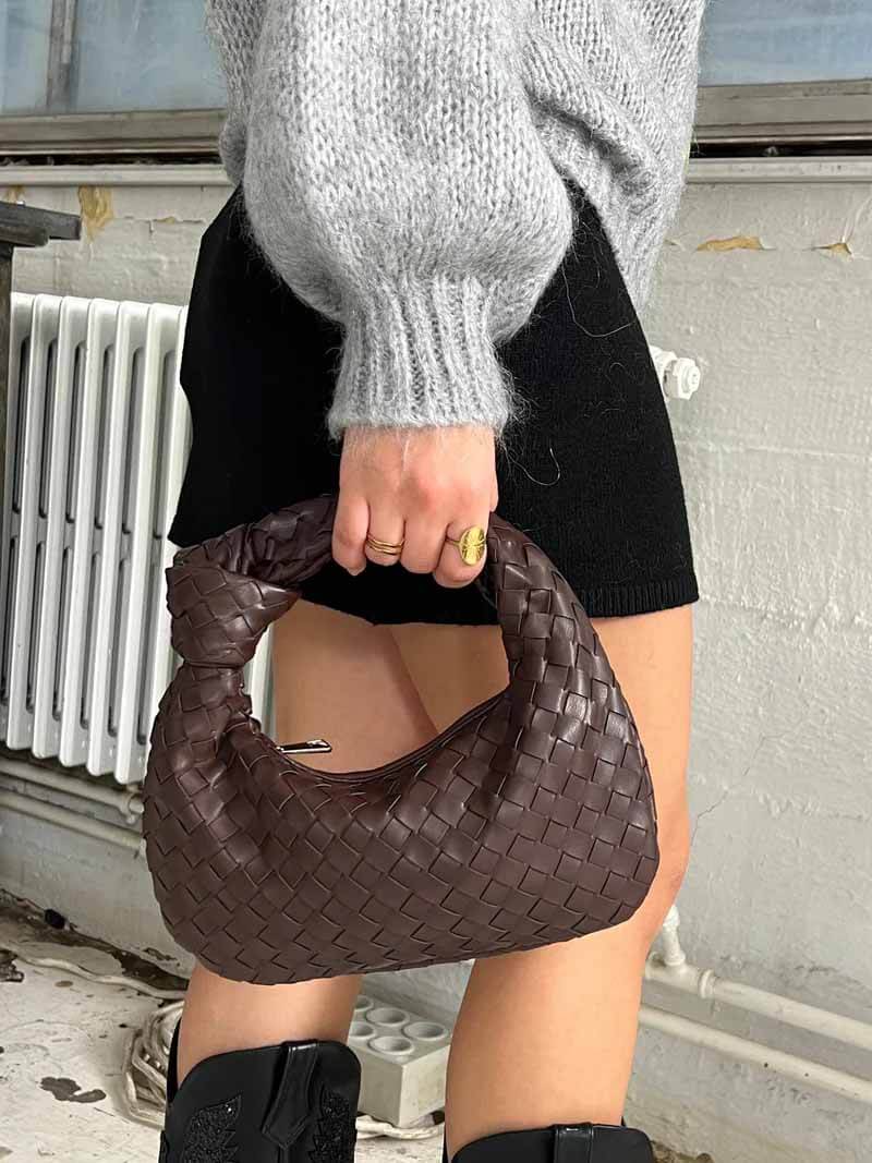 "Isabella gewebte Mini-Handtasche, Schwarz, handgewebt, elegant, vielseitig, Damenhandtasche, modernes Design, kompakt"