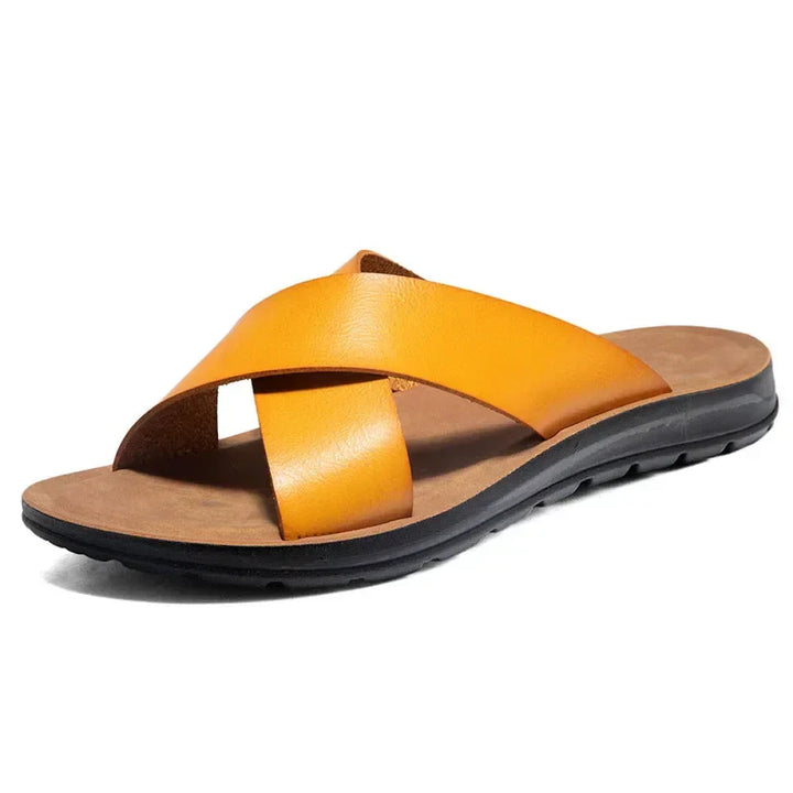 "Italienische Herrenleder-Sandalen, Slip-On, klassisch, braun, für Sommer, hochwertiges Leder, elegantes und bequemes Design"