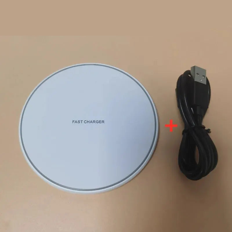 "Kabelloses 30W Induktions-Ladegerät in Schwarz-Weiß, schlankes Design, kompatibel mit iPhone & Android für schnelles Laden."