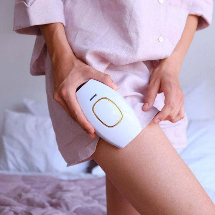 "Kabelloses IPL Haarentfernungsgerät mit ergonomischem Design, ideal für sanfte, dauerhafte Haarentfernung zu Hause."