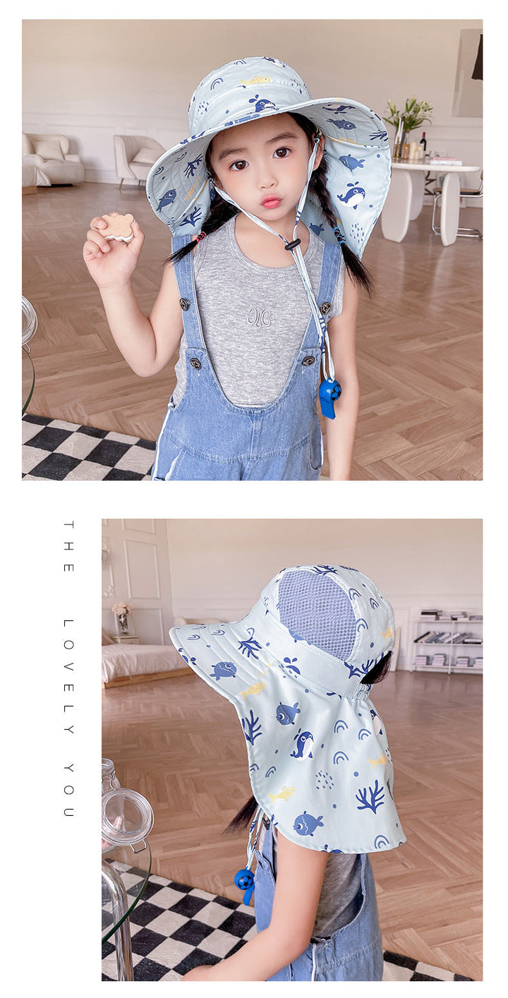 "Kinder Sonnenhut mit UPF 50+, breite Krempe & verstellbaren Kinnbändern für optimalen Schutz & Komfort."