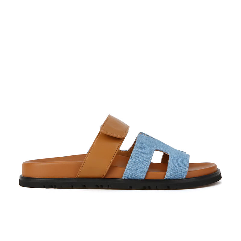"Klara Chypre Sandalen, eleganter Sommerschuh mit verstellbaren Riemen, gepolsterter Sohle und rutschfestem Design."