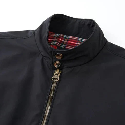 "Klassische Herren Übergangsjacke in zeitlosem Design, vielseitig, hochwertig verarbeitet, wetterfest mit praktischen Taschen
