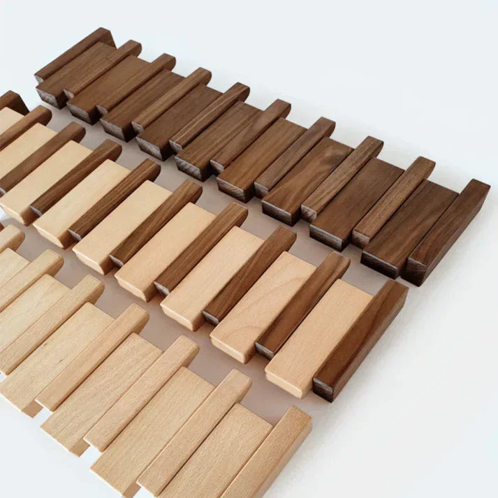 Klaviergarderobe aus Holz, kunstvoller Haken mit elegantem Design, ideal für Flur oder Büro, vielseitig und stilvoll.