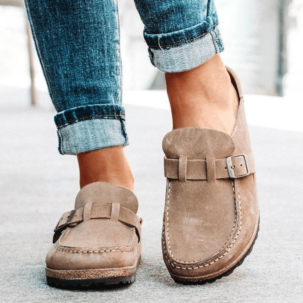 Komfortable Damen Sandalen aus Wildleder mit Memory-Schaum, ergonomisches Design, rutschfeste Sohle, ideal für Sommer.