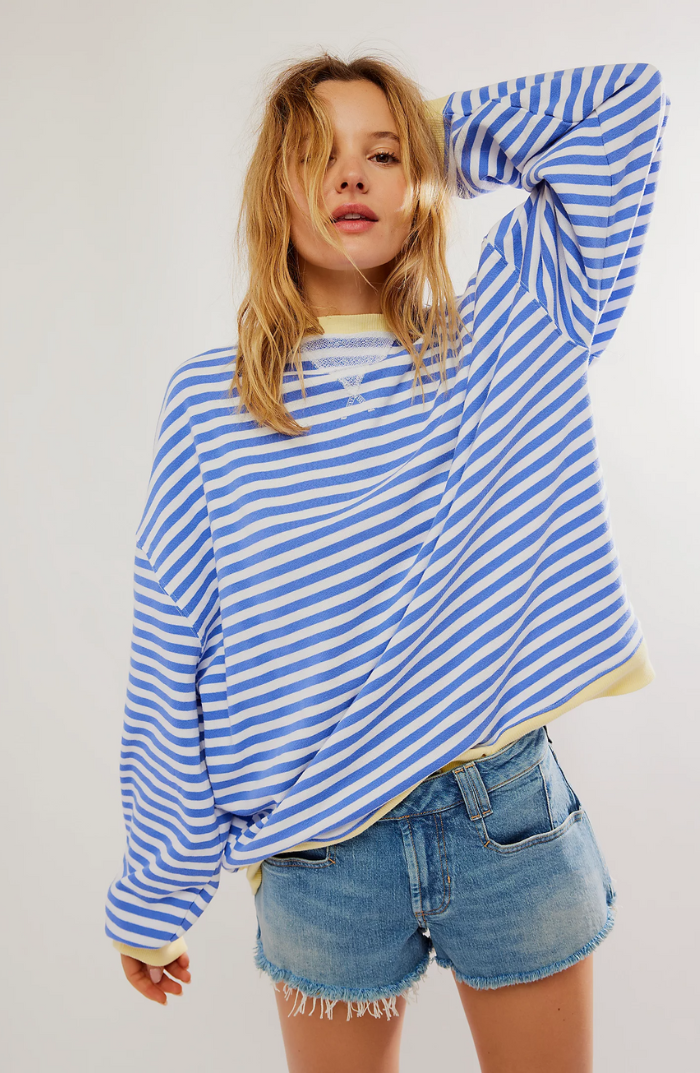 "Komfortables gestreiftes Damen-Sweatshirt, zeitgemäßer Stil, vielseitiger Look, weiche, lockere Passform, ideal für Alltag"