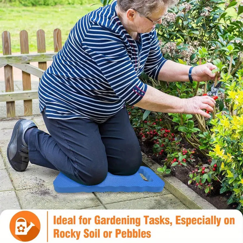 "Komfortables, rutschfestes Garten-Kniepolster in Hellblau für ergonomisches Arbeiten auf harten Oberflächen, ideal zum Pflan