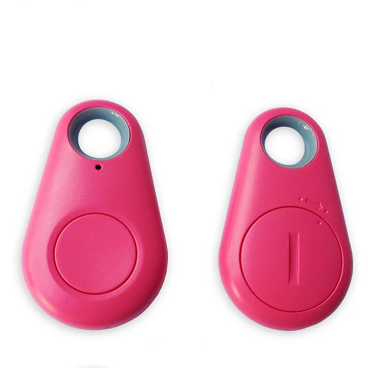 Kompakter Mini-GPS-Tracker in Blau, Grün, Rosa und Schwarz für Kinder, mit GPS-Ortung und SOS-Funktion.