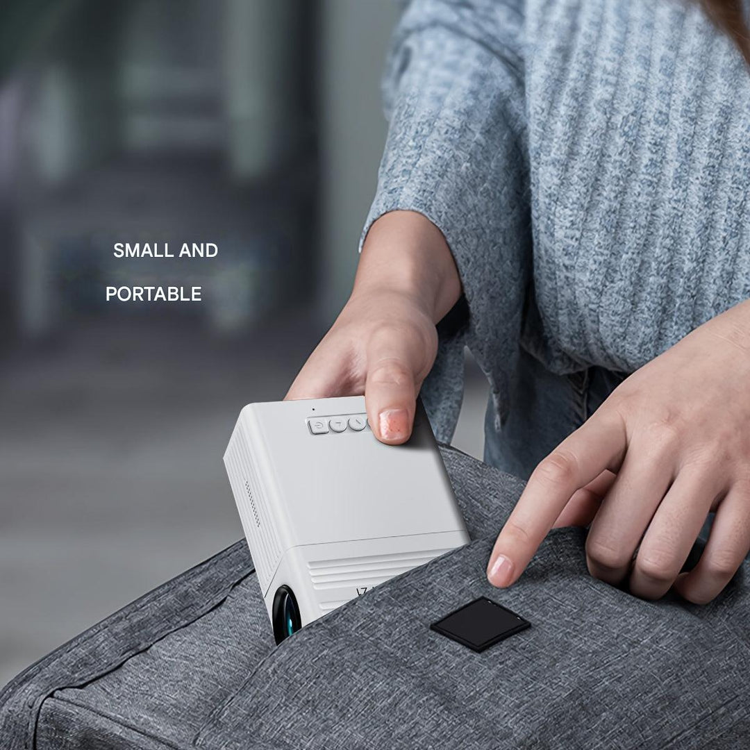 "Kompakter Mini-Projektor mit 3000 Lumen Helligkeit, ideal für Heimkino und Präsentationen, in schlankem Design."