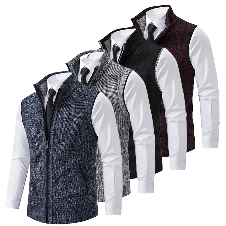 "Kuscheliger Fleece Strickpullover für Herren, grau meliert, atmungsaktiv, ideal für kalte Tage und stilvolle Eleganz."