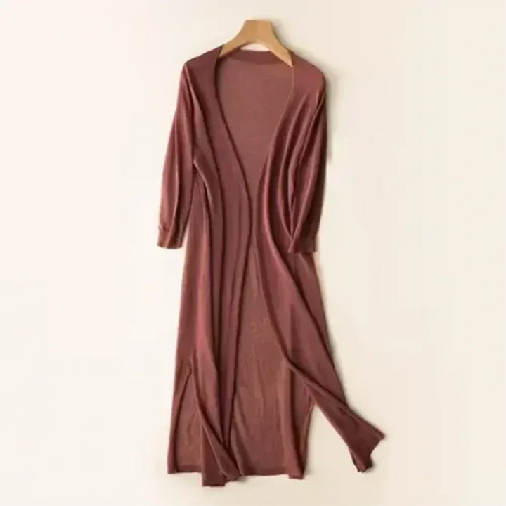 "Lange Damen Strickjacke, fließender Schnitt, weiches Material, ideal für Büro und Freizeit, Vorderansicht"