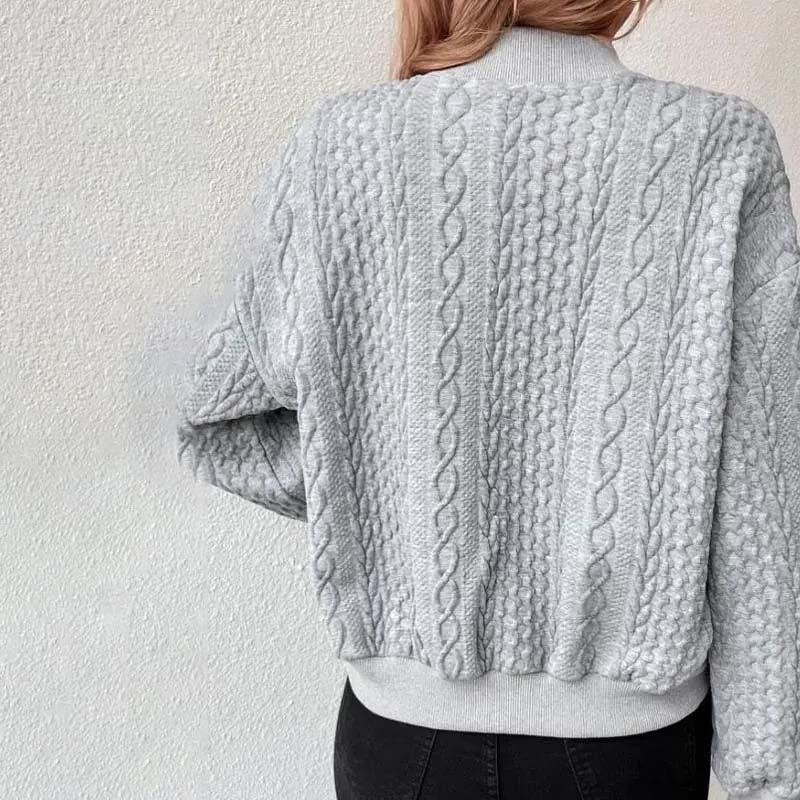 "Lässige Damen Strickjacke, langärmlig, mit Stehkragen, ideal für kühle Tage, vielseitig kombinierbar, komfortabel"