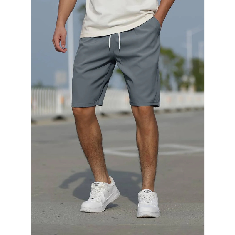 "Lässige Herrenshorts mit Kordelzug, modernem Design, niedriger Leibhöhe. Perfekt für Sommer, verstellbarer Sitz."