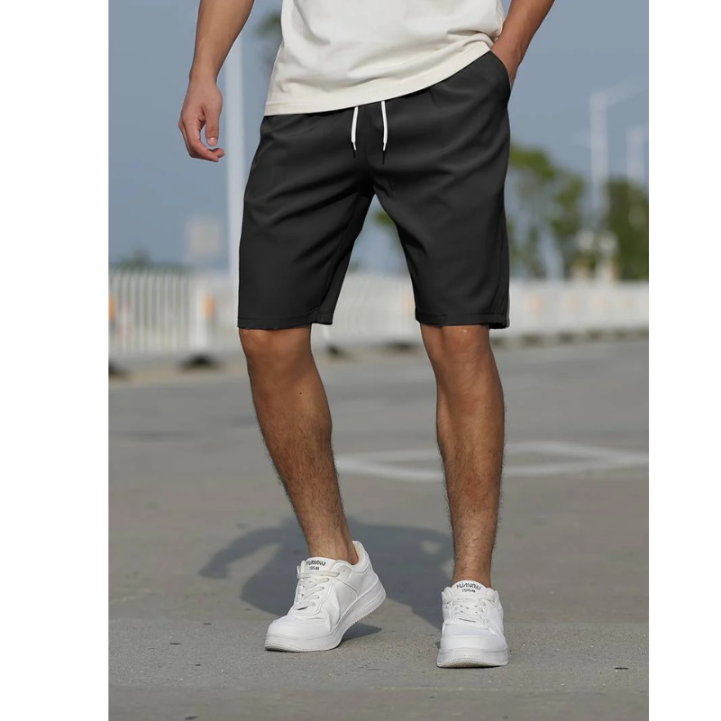 "Lässige Herrenshorts mit Kordelzug, modernem Design, niedriger Leibhöhe. Perfekt für Sommer, verstellbarer Sitz."
