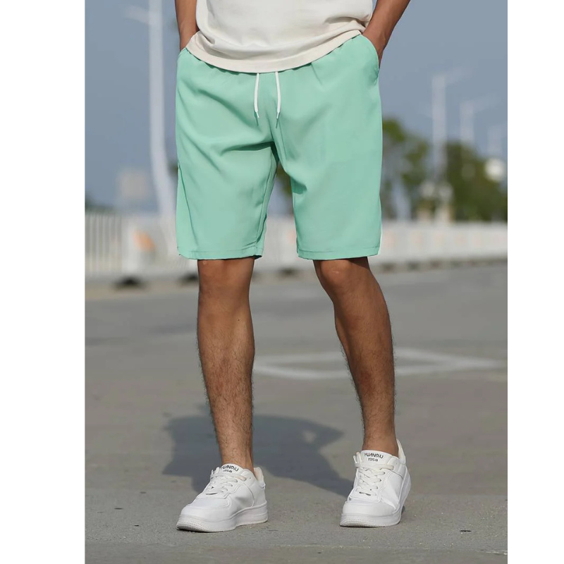 "Lässige Herrenshorts mit Kordelzug, modernem Design, niedriger Leibhöhe. Perfekt für Sommer, verstellbarer Sitz."