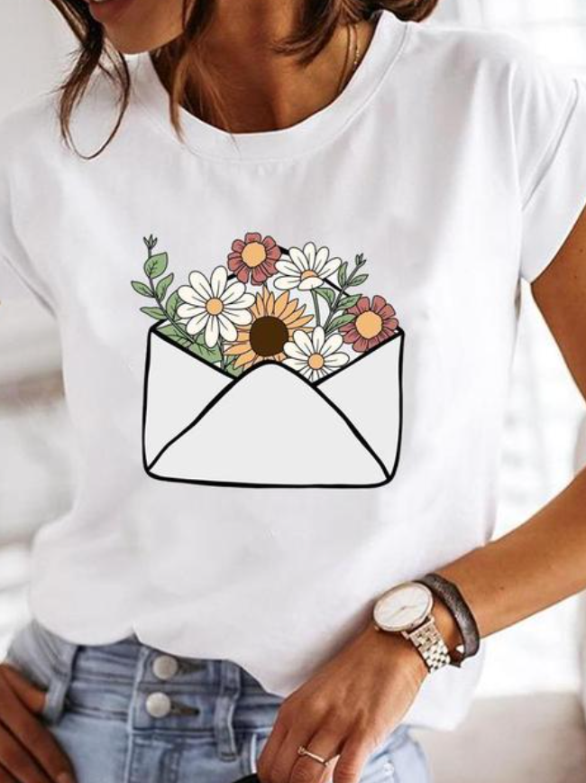 "Lässiges weißes Damen T-Shirt, kurzärmelig, vielseitig, elegantes Design, perfekt für sommerliche Anlässe."