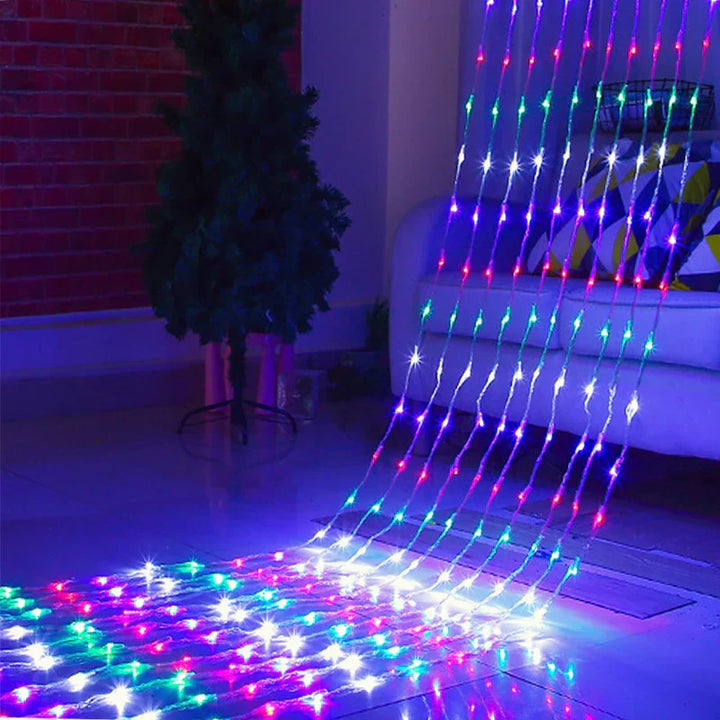LED Lichtervorhang mit Farbwechsel für stimmungsvolle Dekoration, ideal für Fenster und Wände, einfache Montage.
