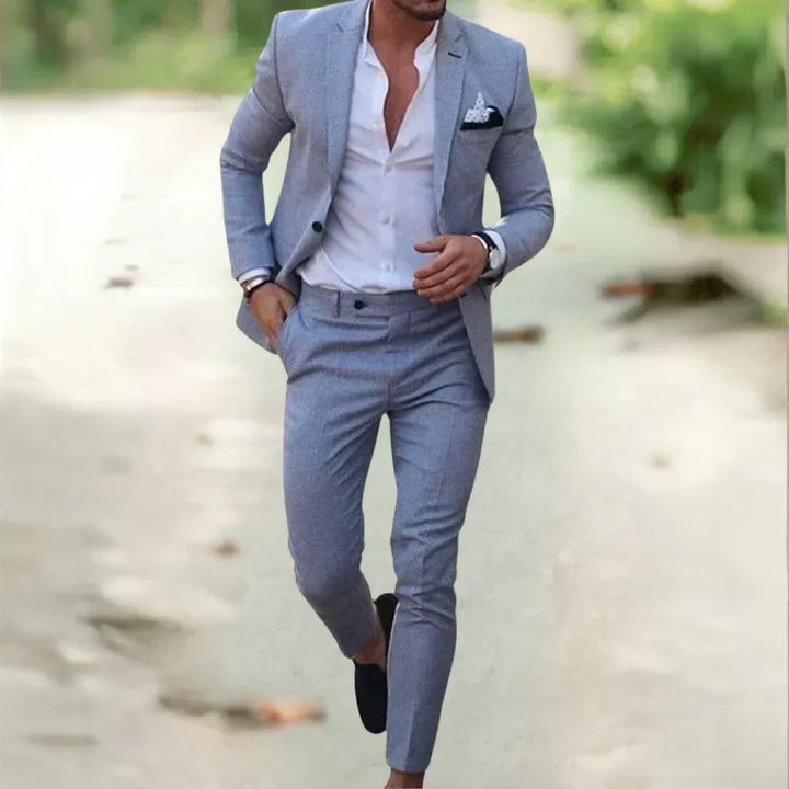 Leichter Herren Sommeranzug, atmungsaktiv, stilvoll, aus Baumwolle. Perfekt für elegante und lässige Anlässe im Sommer.