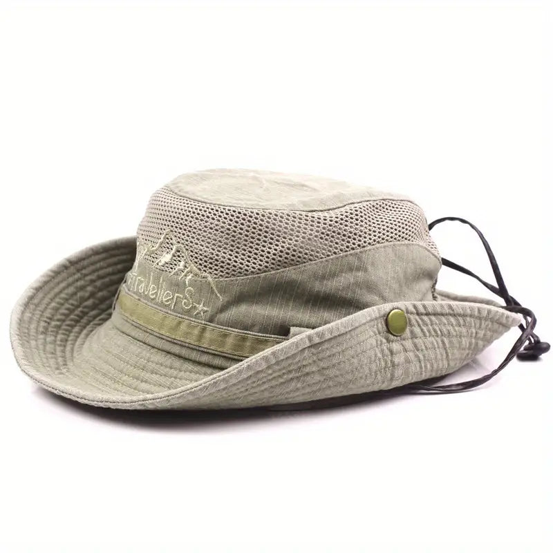 "Leichter Outdoor-Sonnenhut mit breitem Rand, verstellbarem Riemen, in Khaki, schützt stilvoll vor Sonne und UV-Strahlen."