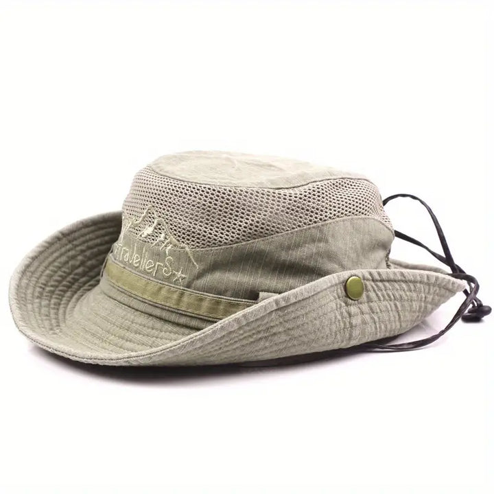 "Leichter Outdoor-Sonnenhut mit breitem Rand, verstellbarem Riemen, in Khaki, schützt stilvoll vor Sonne und UV-Strahlen."