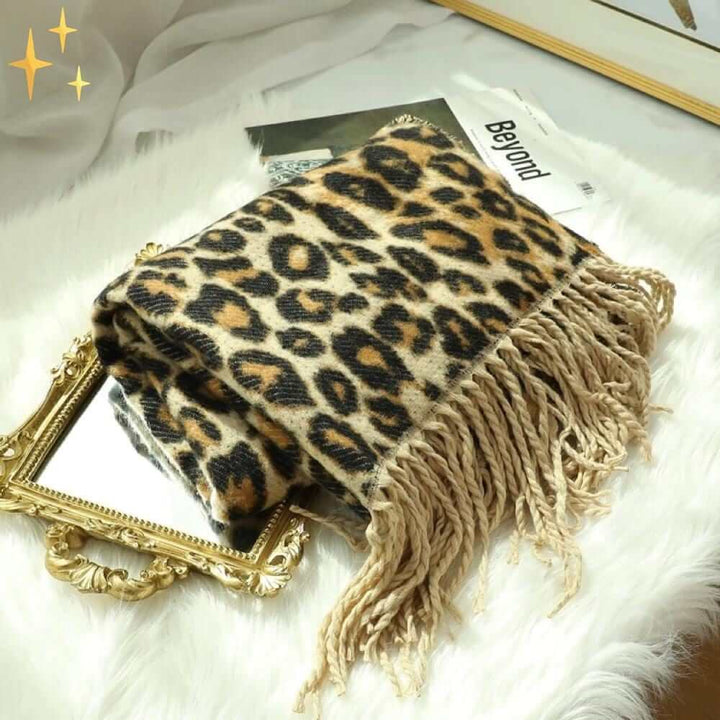 Leopard Print Wollschal