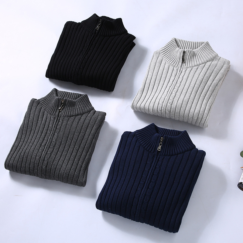 "Moderne Herren Strickjacke aus Baumwolle, elegante Passform, klassische Farben, Vorderansicht, ideal für jeden Anlass."