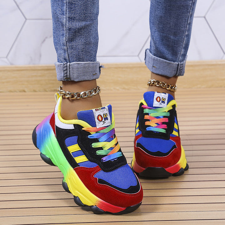 "Moderne orthopädische Turnschuhe, stilvoll und komfortabel, mit rutschfesten Sohlen und zeitgemäßem Design für Damen."
