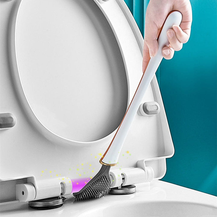 Moderne Silikon-Toilettenbürste, hygienisch, mit flachem Kopf und Wandhalterung, ideal für elegante Badezimmer.
