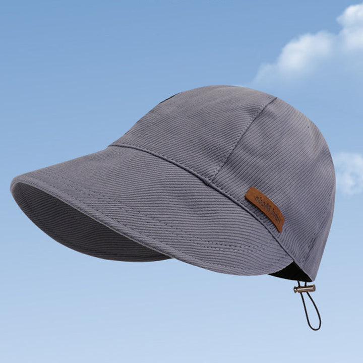 Moderner Damen-Sonnenhut mit UV-Schutz, breiter Krempe, atmungsaktivem Mesh-Design, ideal für Outdoor-Aktivitäten.