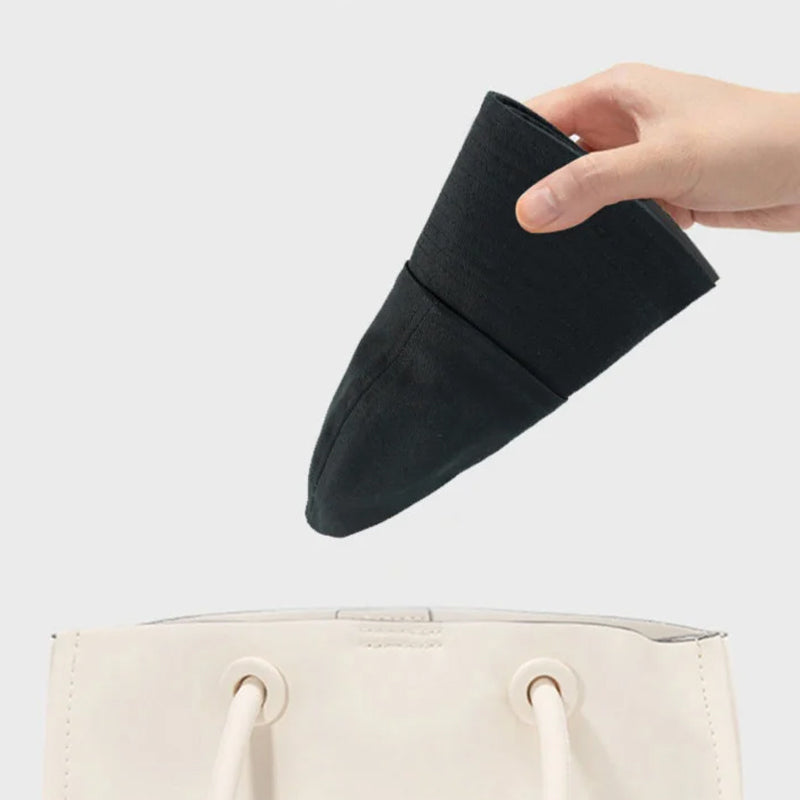 Moderner Damen-Sonnenhut mit UV-Schutz, breiter Krempe, atmungsaktivem Mesh-Design, ideal für Outdoor-Aktivitäten.