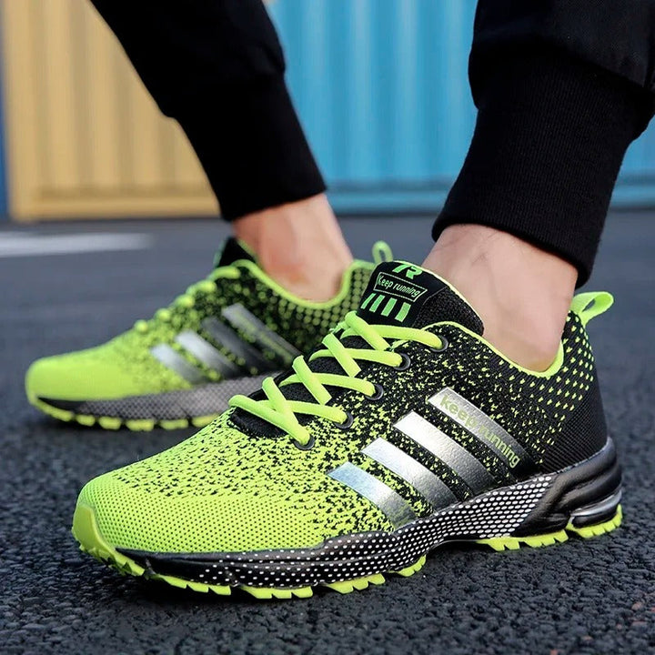 Moderner Herren Laufschuh in verschiedenen Farben, leicht, atmungsaktiv mit stoßdämpfender Sohle und robuster Traktion.