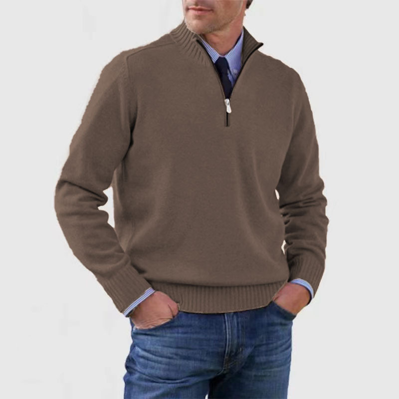 "Moderner Herrenpullover mit halbem Reißverschluss, weiches Material, ideal für kühle Tage und vielseitig kombinierbar."