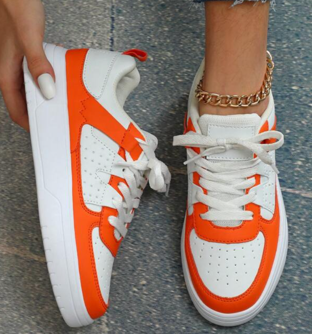Modische Damen Sneaker in Leopardenmuster, vielseitige Farben, hoher Komfort, ideal für jedes Outfit, Eyecatcher-Schuhwerk.