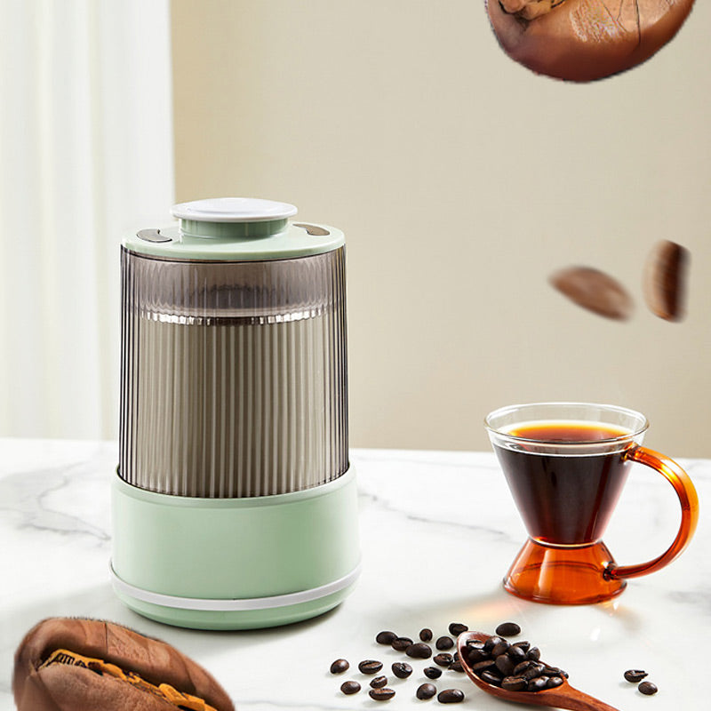 Multifunktionale Getreidemühle, Edelstahlinnenraum, großes Fassungsvermögen, elegantes Design, ideales Küchengerät.