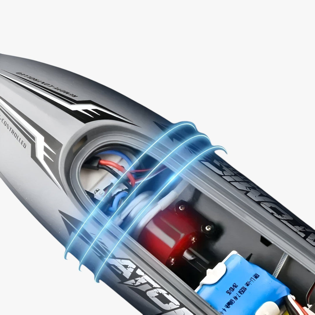 "Orange RC-Speedboot AquaX mit Wasserkühlung, Auto-Reset und 2.4G-Fernsteuerung auf blauem Hintergrund"