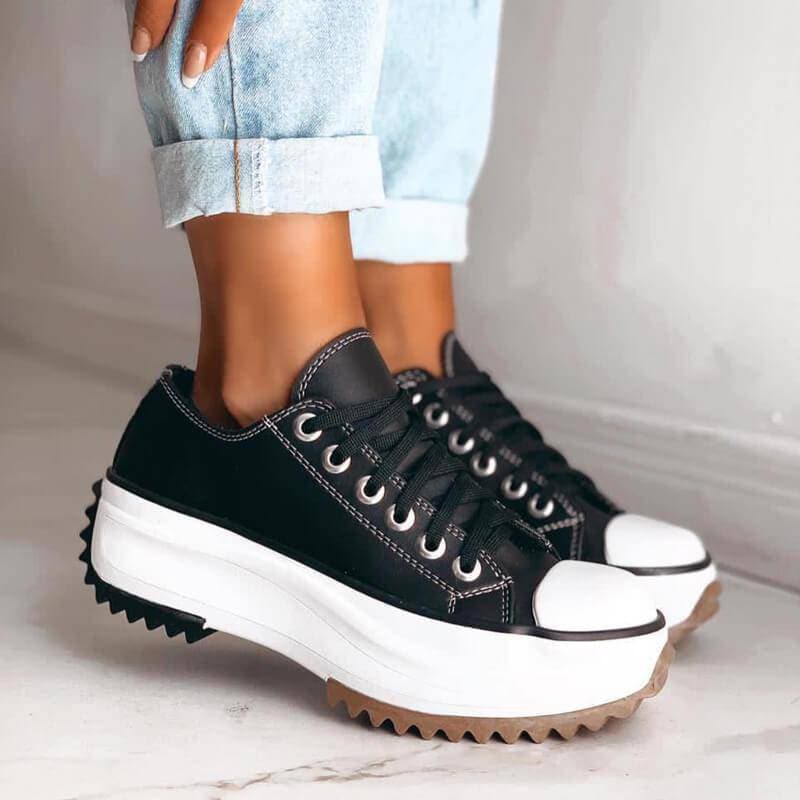 "Orthopädische Damen Plattform Sneaker, weiß, stilvoll mit erhöhtem Design und robuster Sohle für Komfort und Mode"
